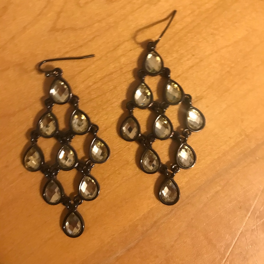 Costume jewelry - earrings